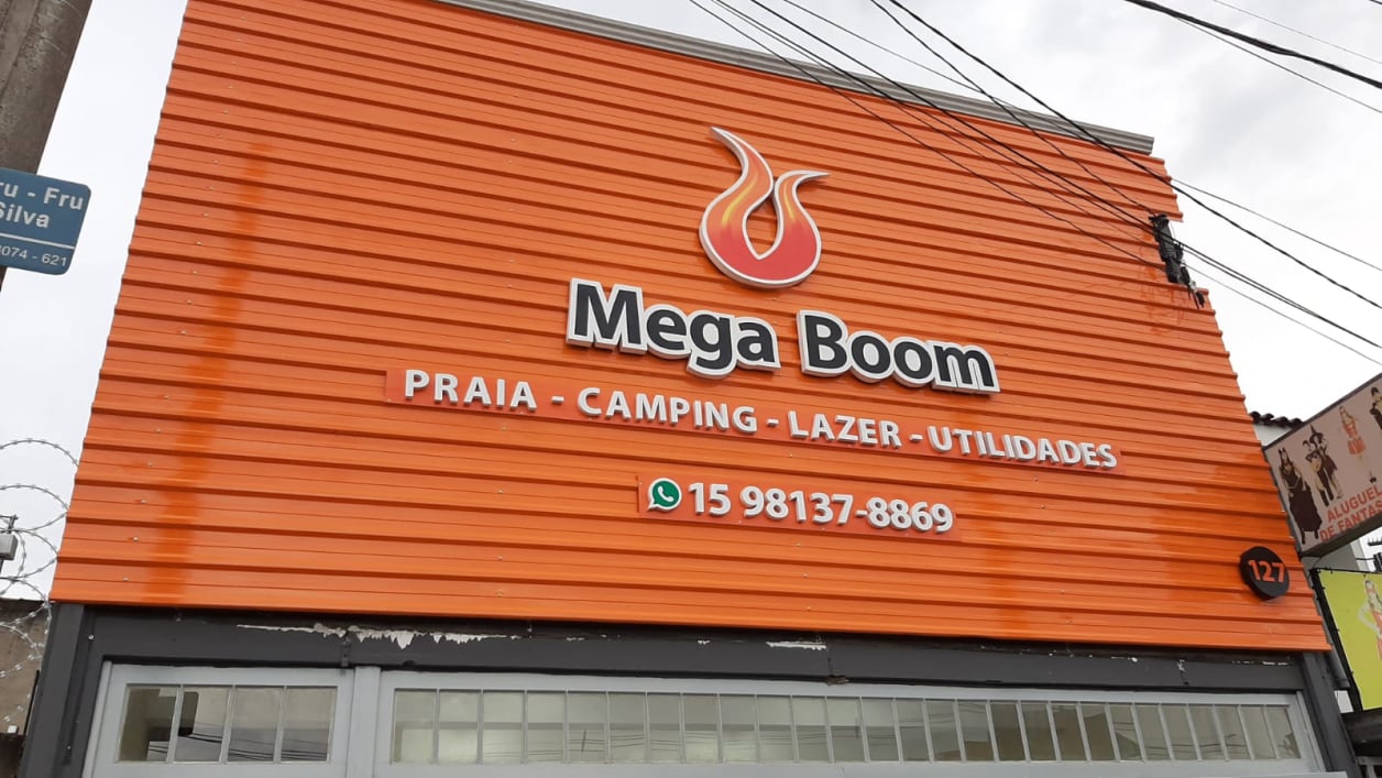 serviço de fachada em telha